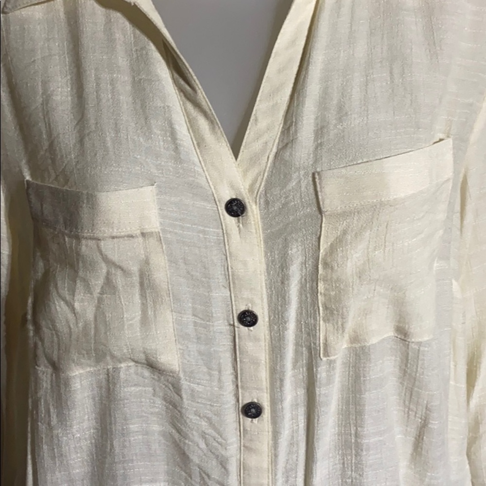 Button down Blouse - Picture 5 of 5
